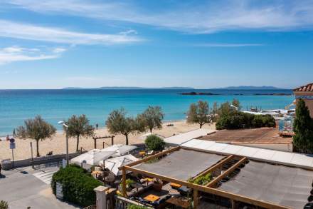 Hôtel Charme Var, Lavandou · Les Flots Bleus